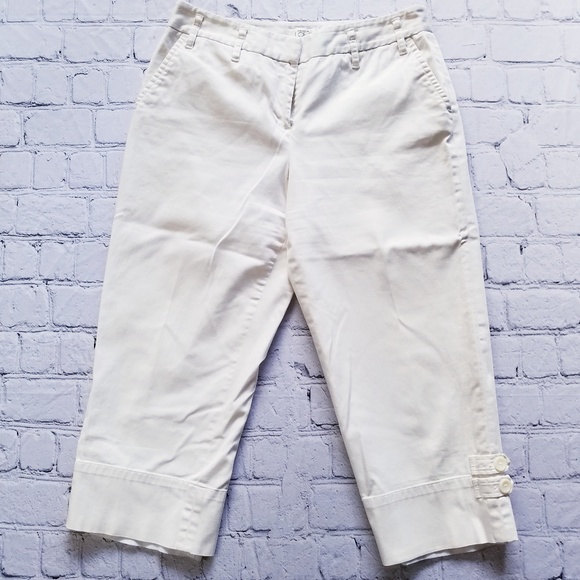 LOFT Ann Taylor Petites White Ann Capris Sz 6P - Picture 1 of 7